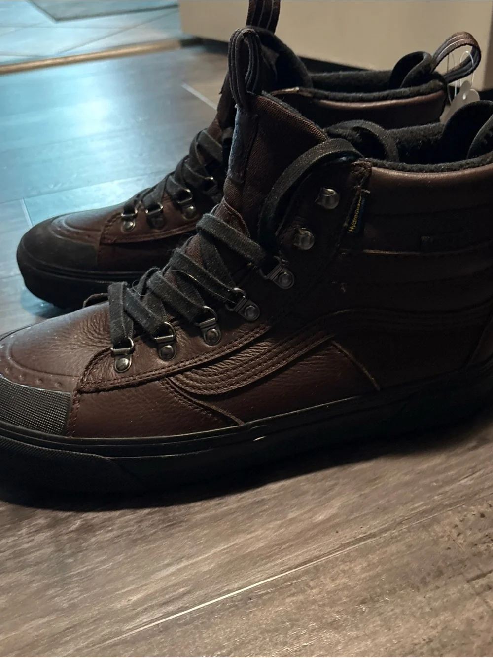 Vans 